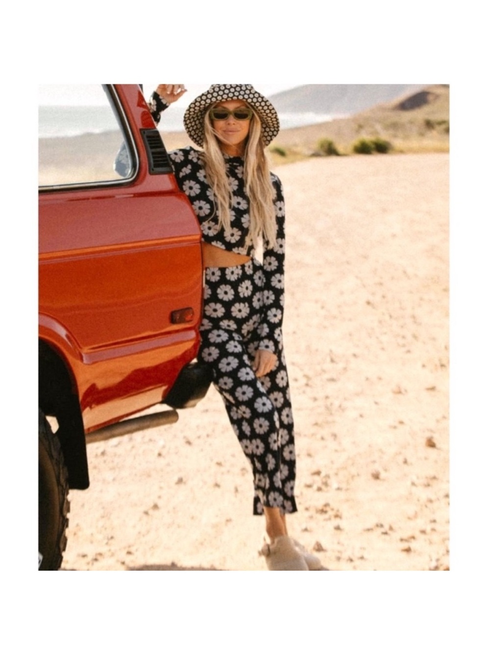Billabong Retro Print High-Waist Knit Pants - Black/White